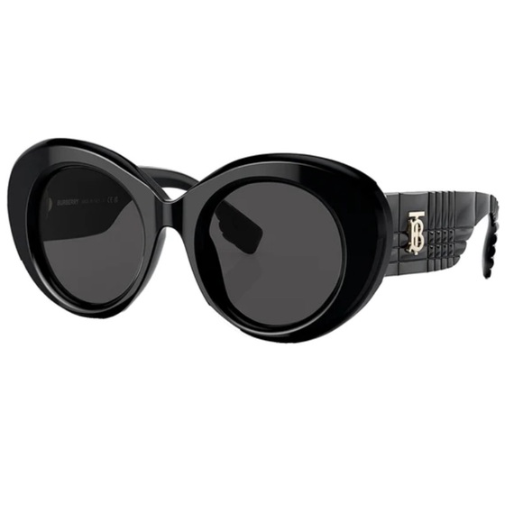 Burberry Sunglasses, New 240 - Picture 6 of 6